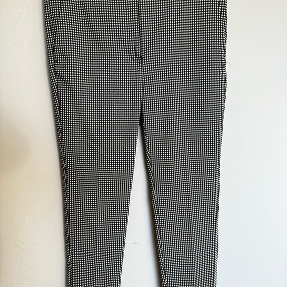 Zara Checkered Cigarette Pants Black & White - Picture 3 of 6